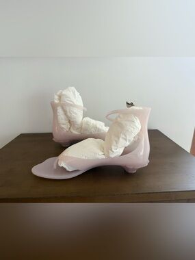 NIB Chloé Pale Pink Jelly Sandals
